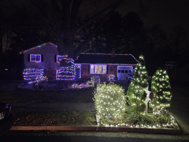 HolidayDecoratingContest_2023_WinterWonderland_2